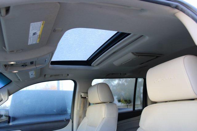 used 2015 GMC Yukon XL car, priced at $19,000