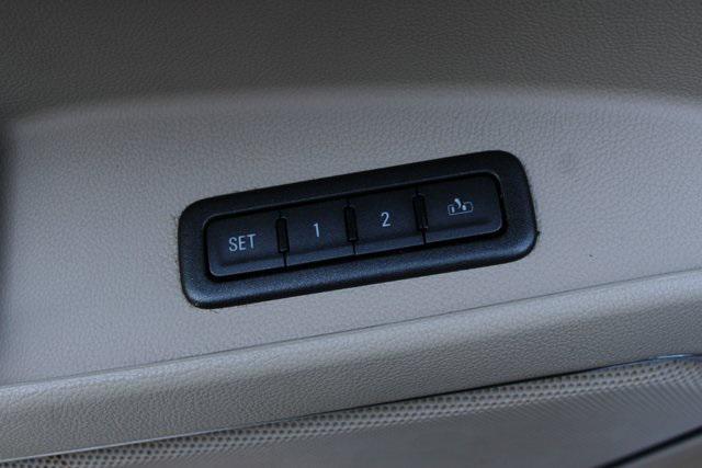 used 2015 GMC Yukon XL car, priced at $19,000