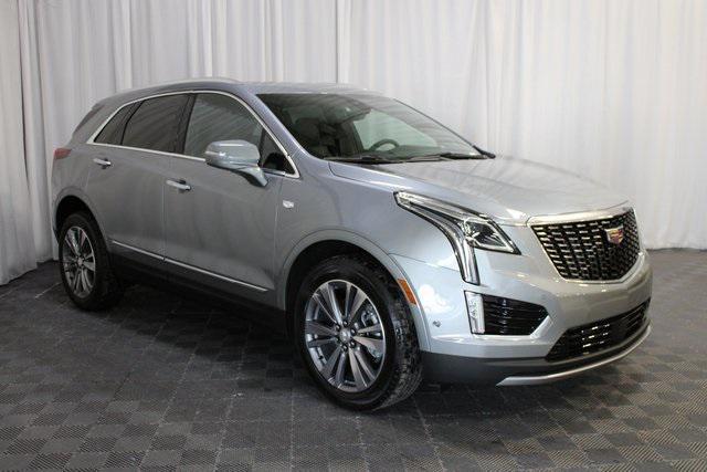 new 2025 Cadillac XT5 car, priced at $58,564