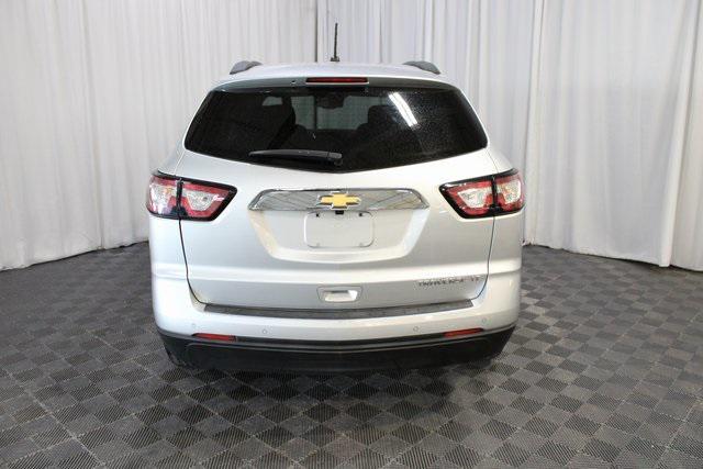 used 2014 Chevrolet Traverse car, priced at $10,000