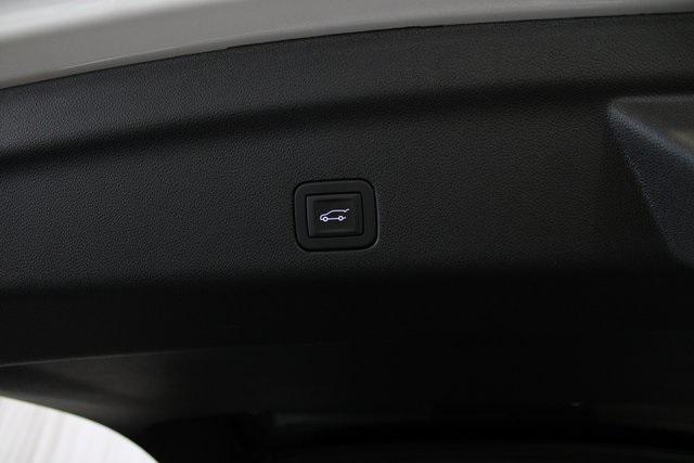 used 2025 GMC Yukon car, priced at $96,500