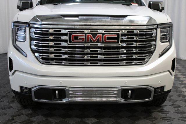 new 2025 GMC Sierra 1500 car, priced at $71,294