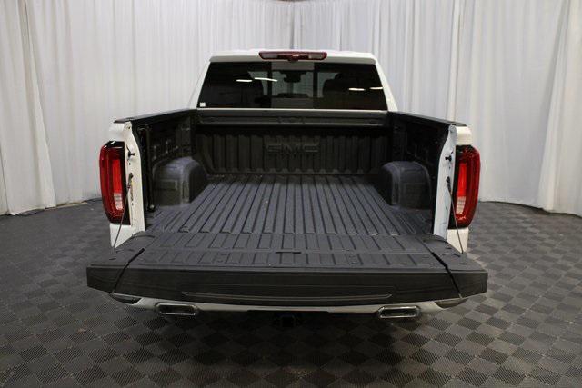 new 2025 GMC Sierra 1500 car, priced at $71,582