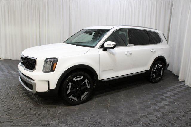 used 2023 Kia Telluride car, priced at $32,500