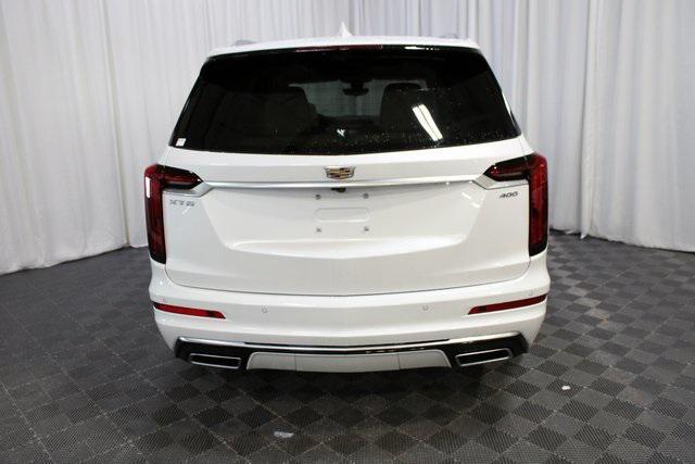 new 2025 Cadillac XT6 car, priced at $62,214