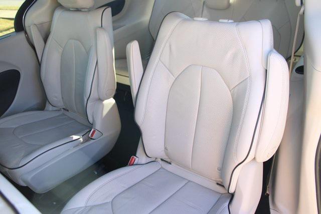 used 2021 Chrysler Pacifica Hybrid car, priced at $25,000