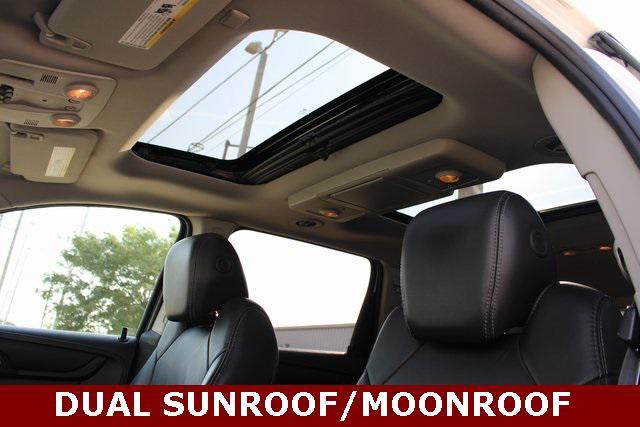 used 2015 Chevrolet Traverse car, priced at $7,500
