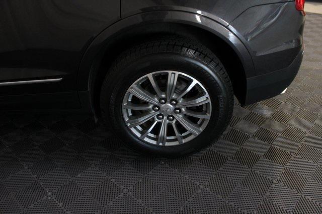 used 2019 Cadillac XT5 car, priced at $20,000
