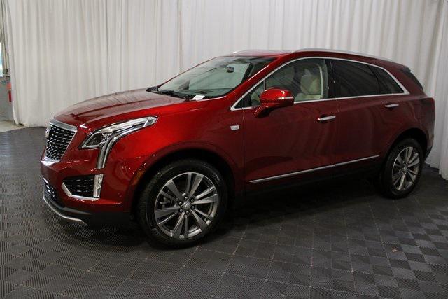 new 2025 Cadillac XT5 car, priced at $59,990