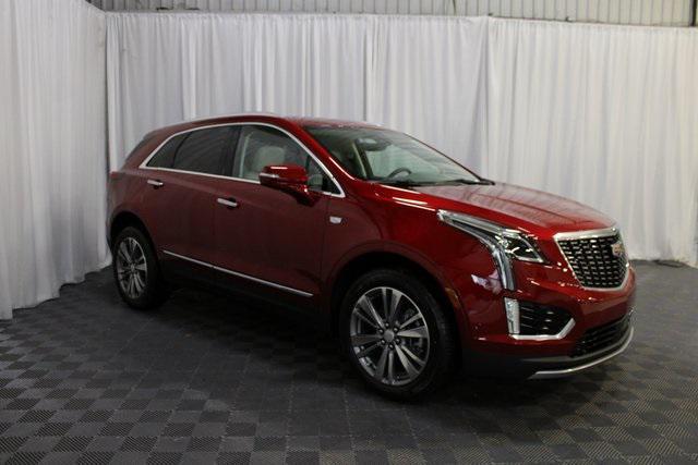 new 2025 Cadillac XT5 car, priced at $59,990