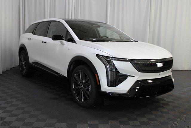 new 2025 Cadillac OPTIQ car, priced at $60,894