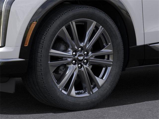 new 2025 Cadillac OPTIQ car, priced at $60,894