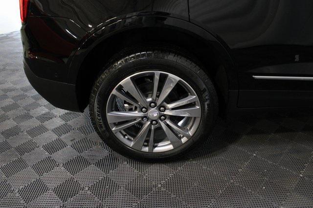 new 2025 Cadillac XT5 car, priced at $58,289