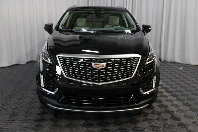 new 2025 Cadillac XT5 car, priced at $58,289