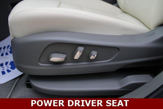 new 2025 Cadillac XT5 car, priced at $58,289