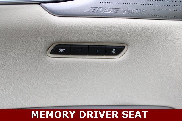 new 2025 Cadillac XT5 car, priced at $58,289