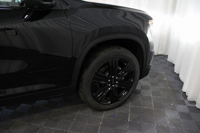 new 2026 GMC Acadia car, priced at $49,673