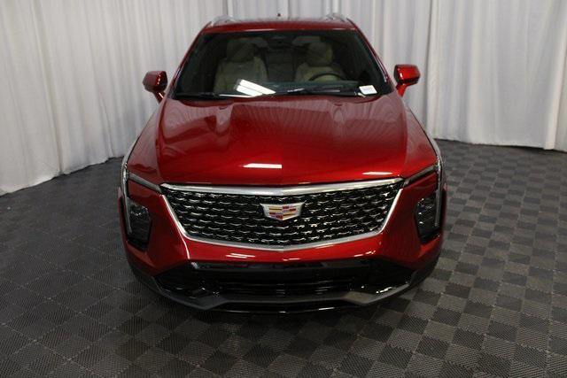 new 2025 Cadillac XT4 car, priced at $50,415