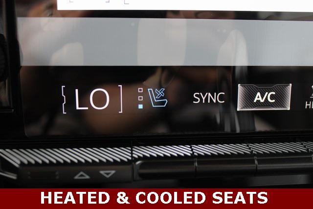 new 2025 GMC HUMMER EV Pickup car, priced at $97,454