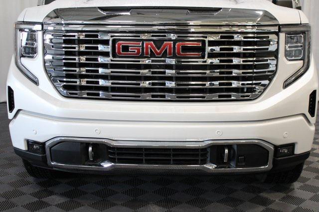 new 2025 GMC Sierra 1500 car, priced at $73,650