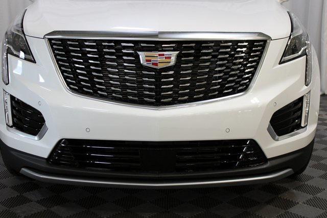 new 2025 Cadillac XT5 car, priced at $59,990