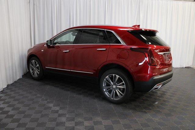 new 2025 Cadillac XT5 car, priced at $59,990