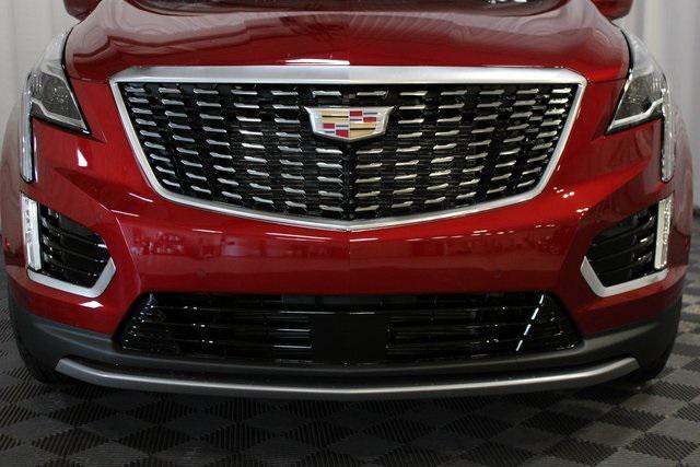 new 2025 Cadillac XT5 car, priced at $59,990