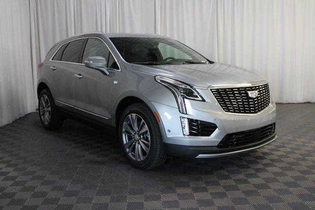new 2025 Cadillac XT5 car, priced at $56,464