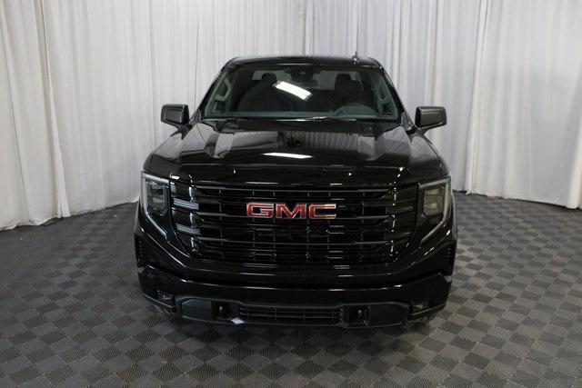 new 2025 GMC Sierra 1500 car, priced at $52,677