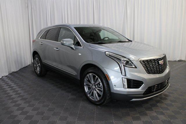 new 2025 Cadillac XT5 car, priced at $58,565