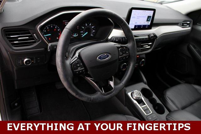 used 2022 Ford Escape car, priced at $20,900