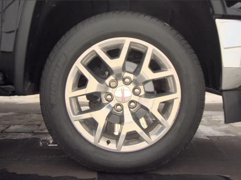 used 2018 GMC Sierra 1500 car, priced at $18,999