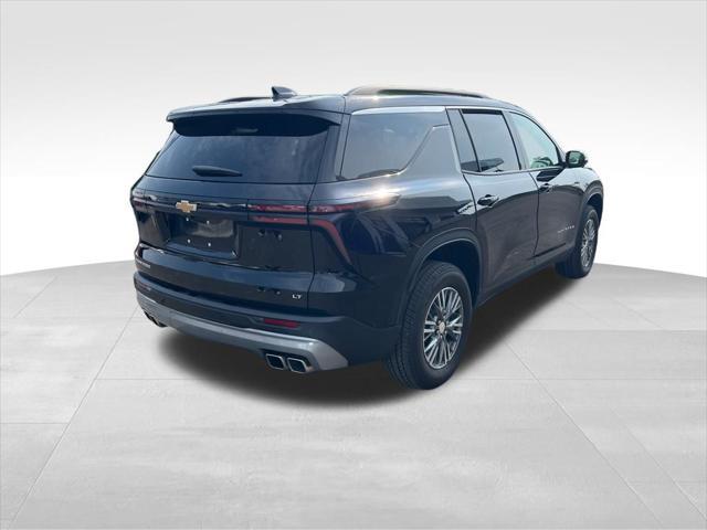used 2024 Chevrolet Traverse car, priced at $39,990