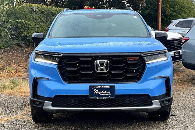 new 2025 Honda Pilot car, priced at $51,250