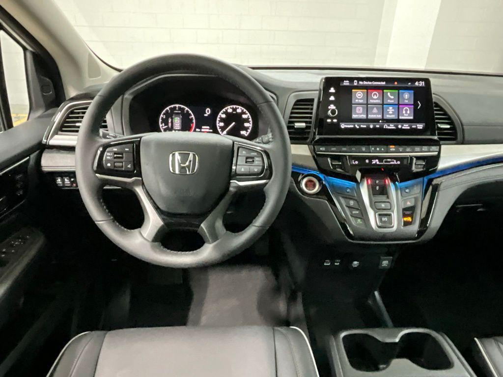 used 2025 Honda Odyssey car, priced at $44,900