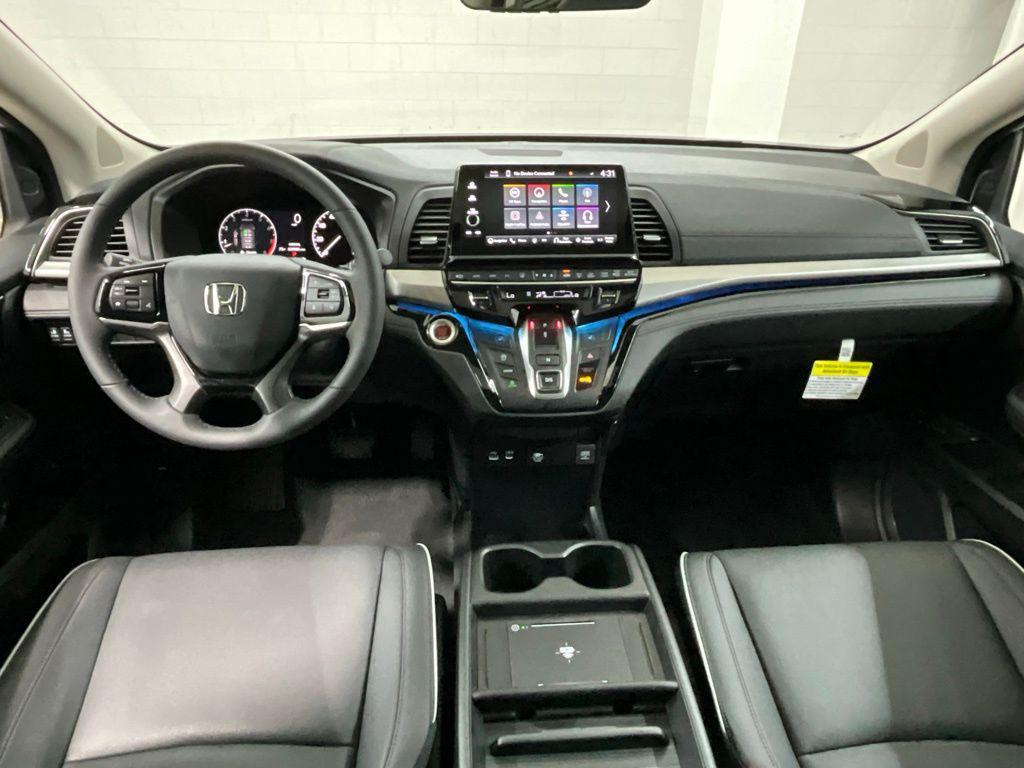 used 2025 Honda Odyssey car, priced at $44,900