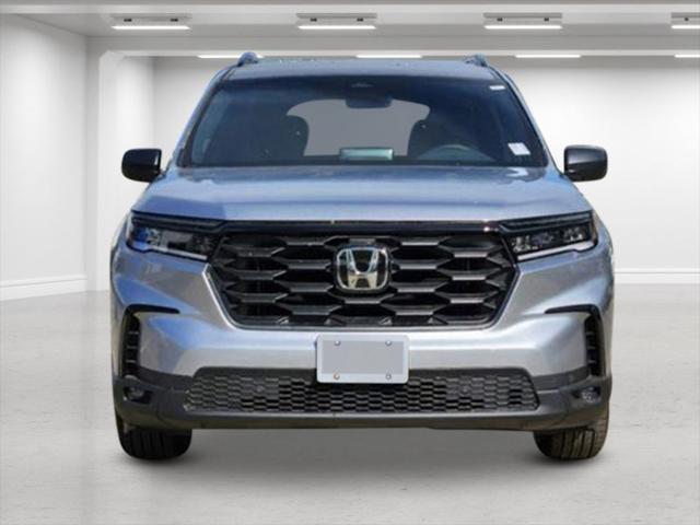 new 2025 Honda Pilot car, priced at $43,750