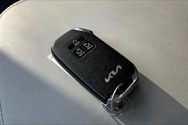 used 2024 Kia Carnival car, priced at $42,418