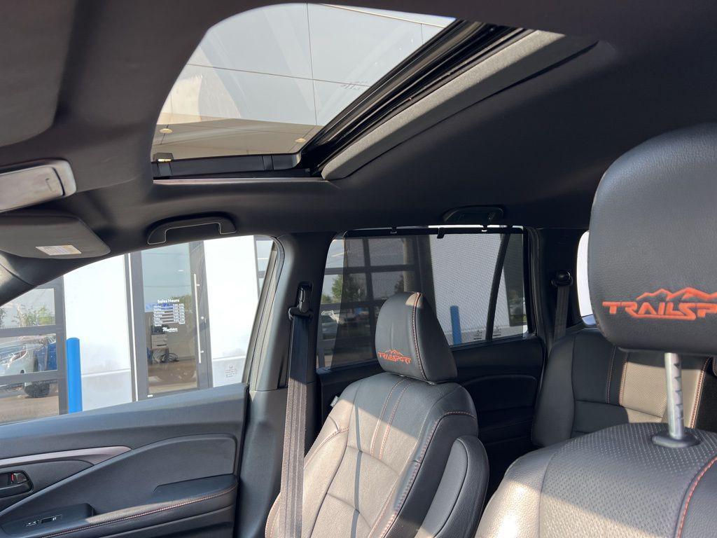 used 2022 Honda Pilot car, priced at $33,730