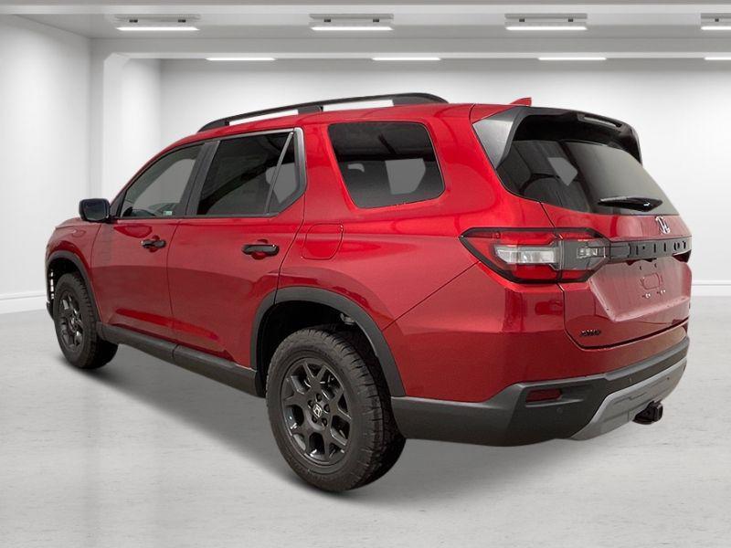 new 2025 Honda Pilot car, priced at $51,350