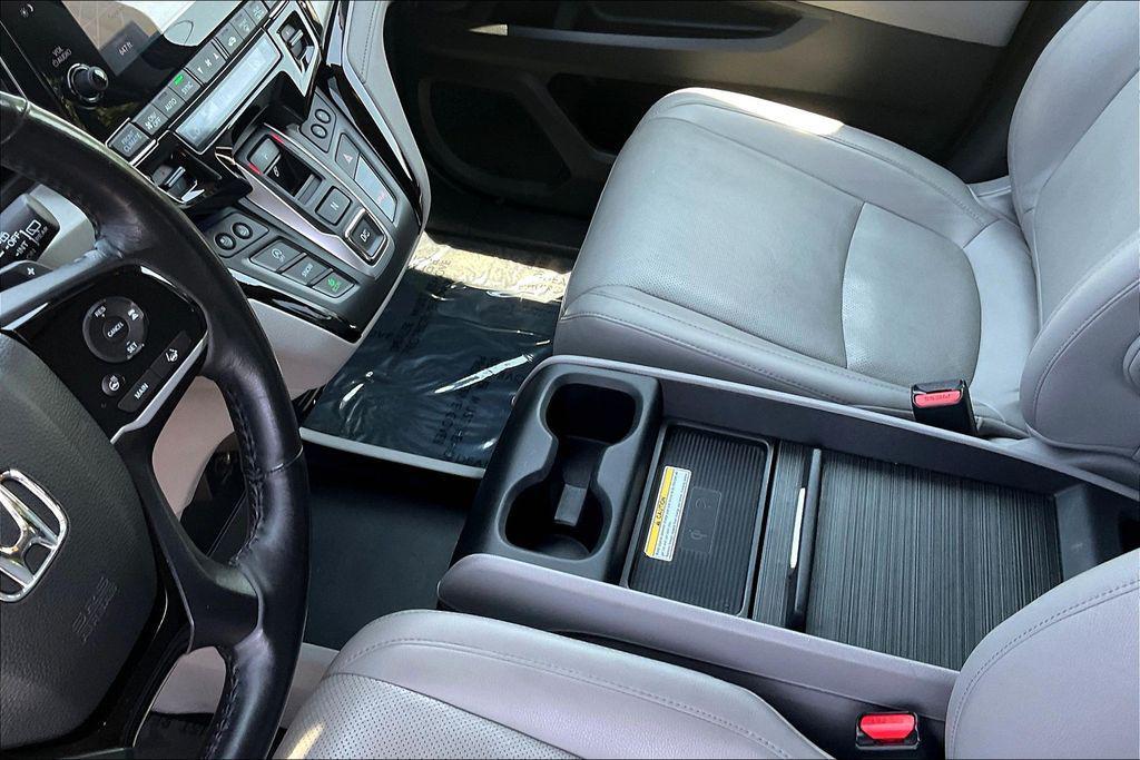 used 2018 Honda Odyssey car, priced at $22,990