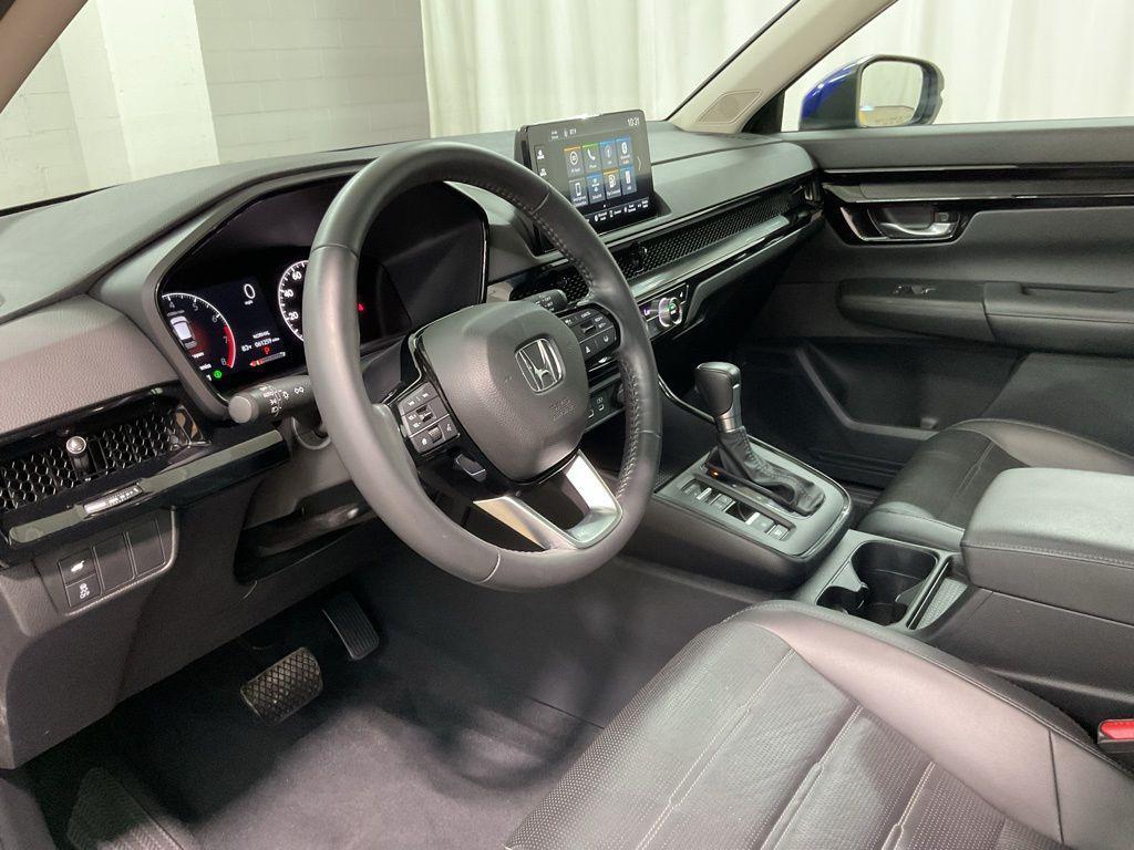 used 2023 Honda CR-V car, priced at $30,990