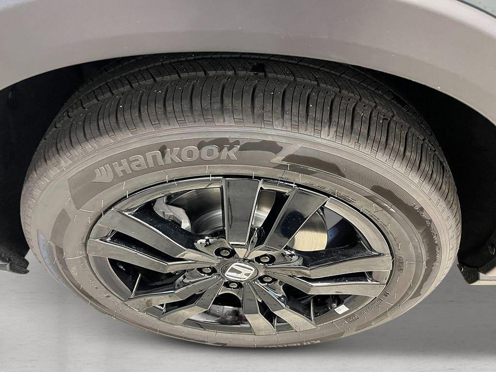 new 2026 Honda HR-V car, priced at $31,405