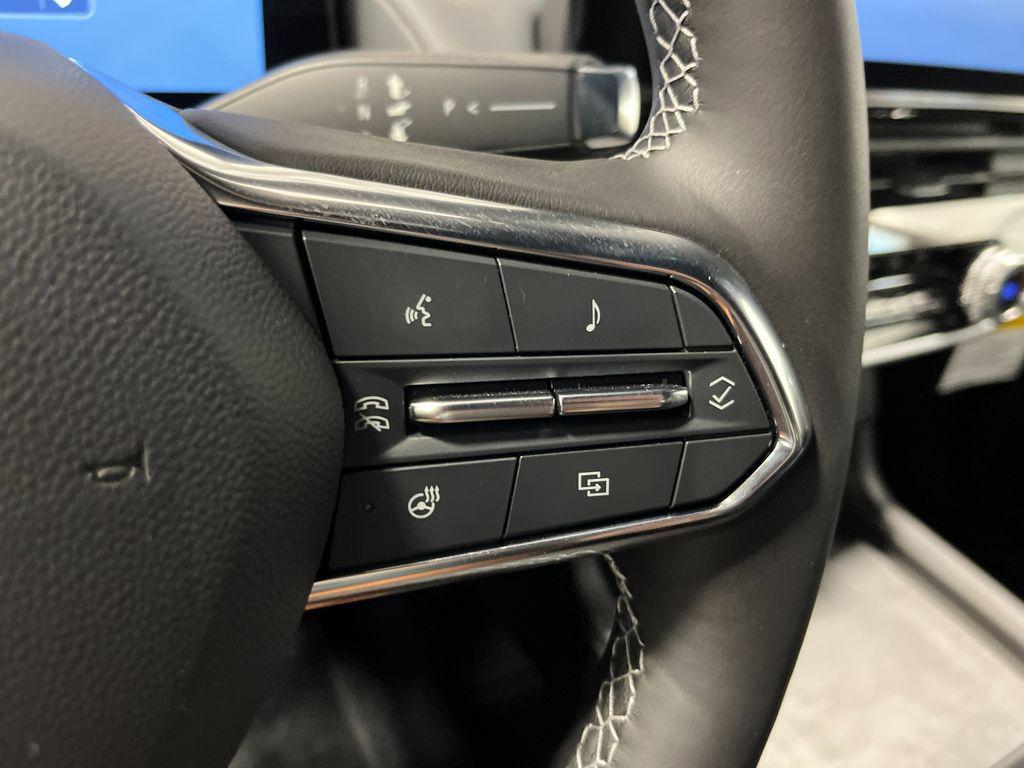 new 2025 Honda Prologue car, priced at $59,350