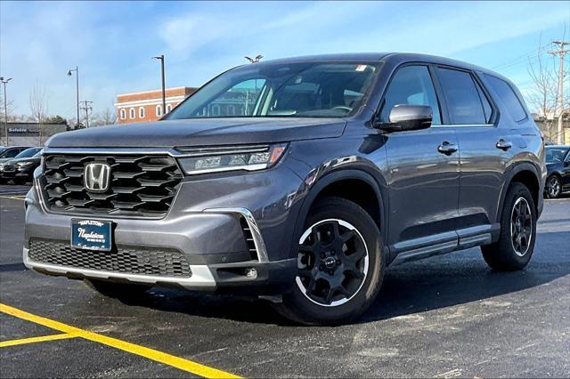 used 2025 Honda Pilot car, priced at $42,395