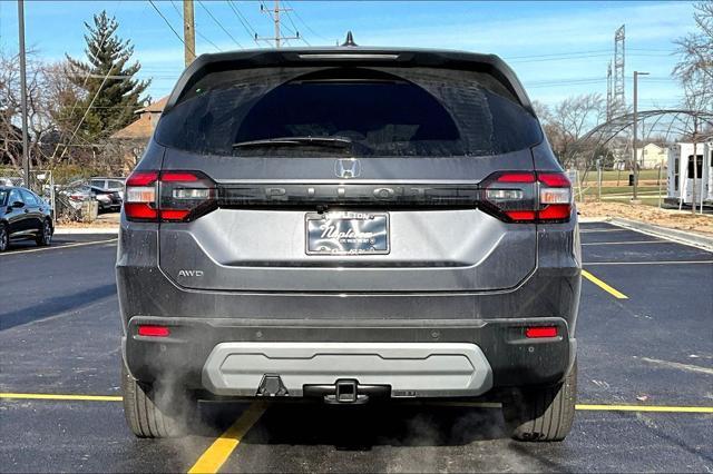 used 2025 Honda Pilot car, priced at $42,395