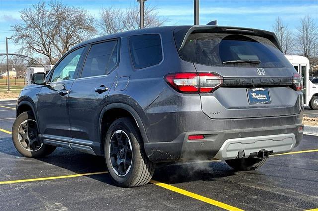 used 2025 Honda Pilot car, priced at $42,395