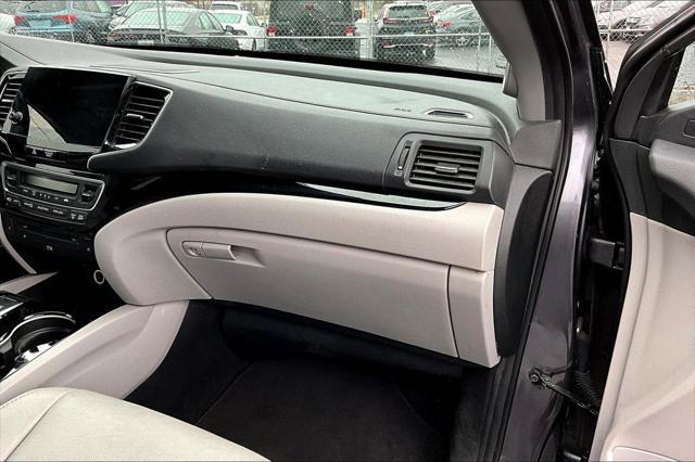 used 2019 Honda Pilot car, priced at $18,995