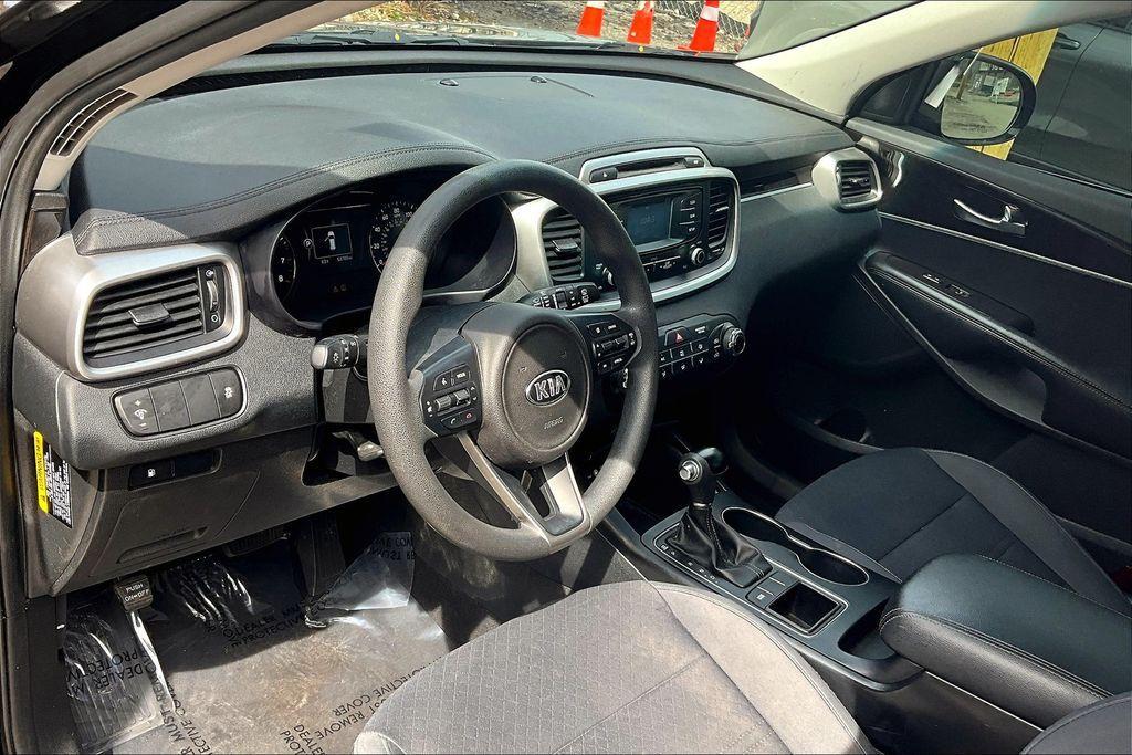 used 2018 Kia Sorento car, priced at $16,255