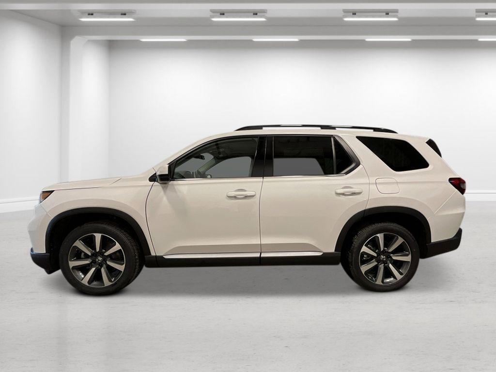 new 2025 Honda Pilot car, priced at $51,550